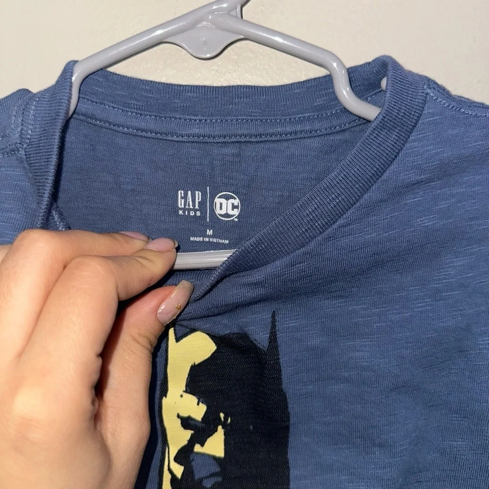 GapKids DC Comics‎ Batman Long Sleeve Shirt Boys Medium Graphic Tee